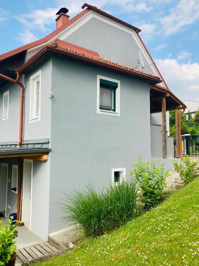 Das Ferienhaus-Zurueck Zum Ursprung Gussing Exterior photo